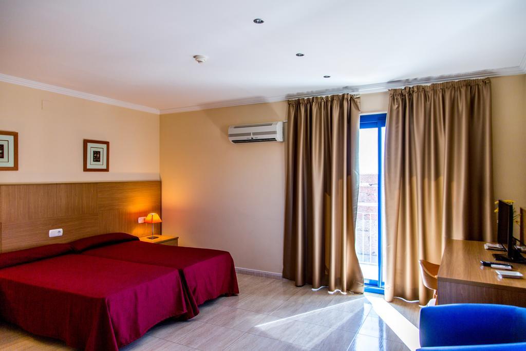 Hostal Casa Manolo La Senia Extérieur photo