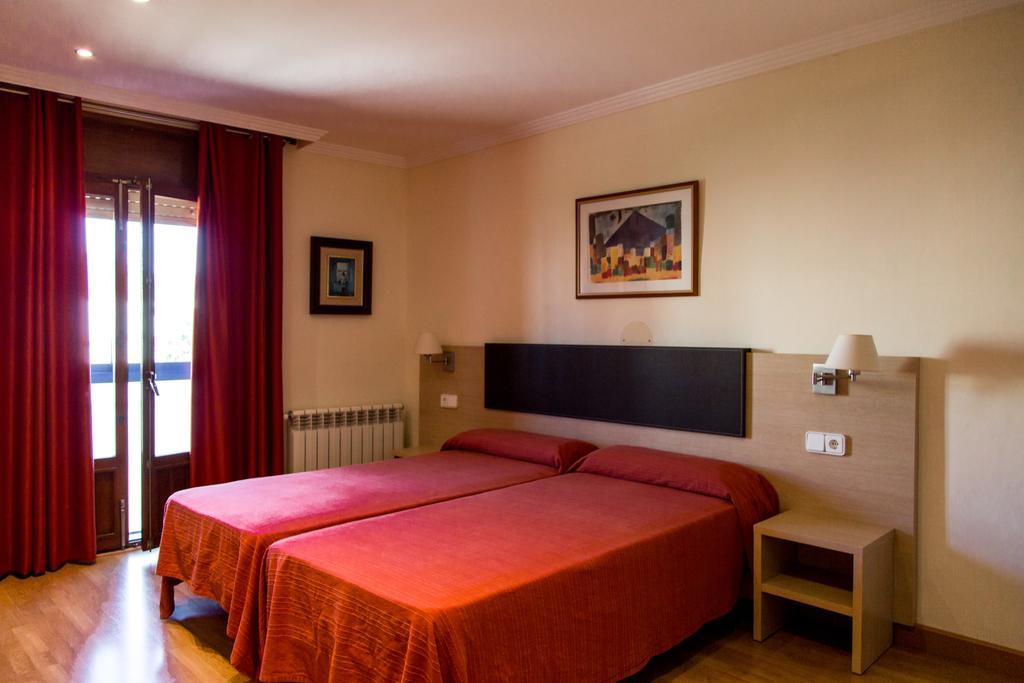 Hostal Casa Manolo La Senia Extérieur photo
